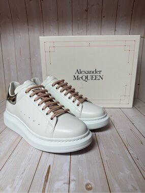 Alexander McQueen Oversized Leather Sneaker White/Silver Sz 40 / 10